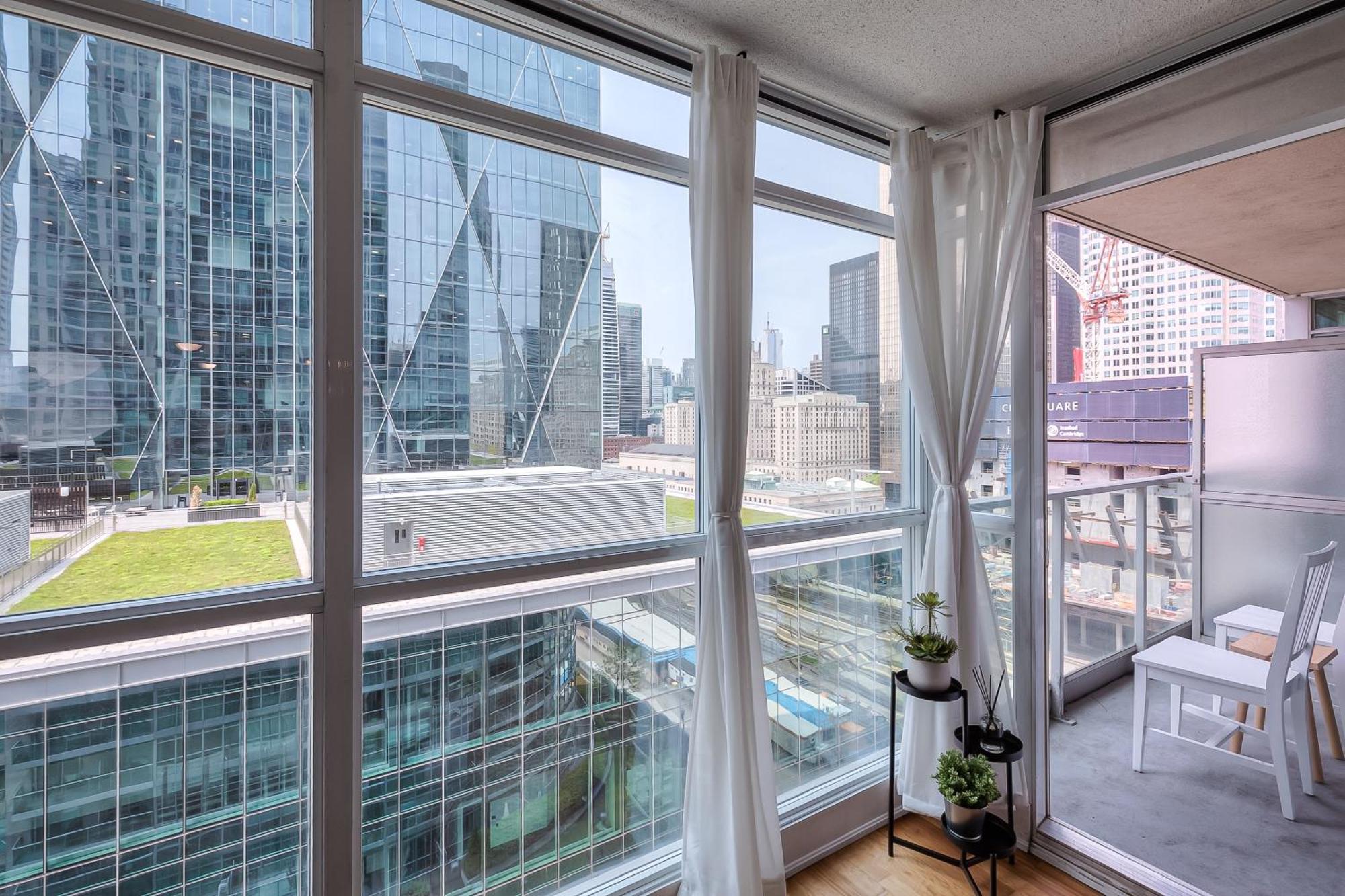Rivetstays - The Yonge Toronto Esterno foto