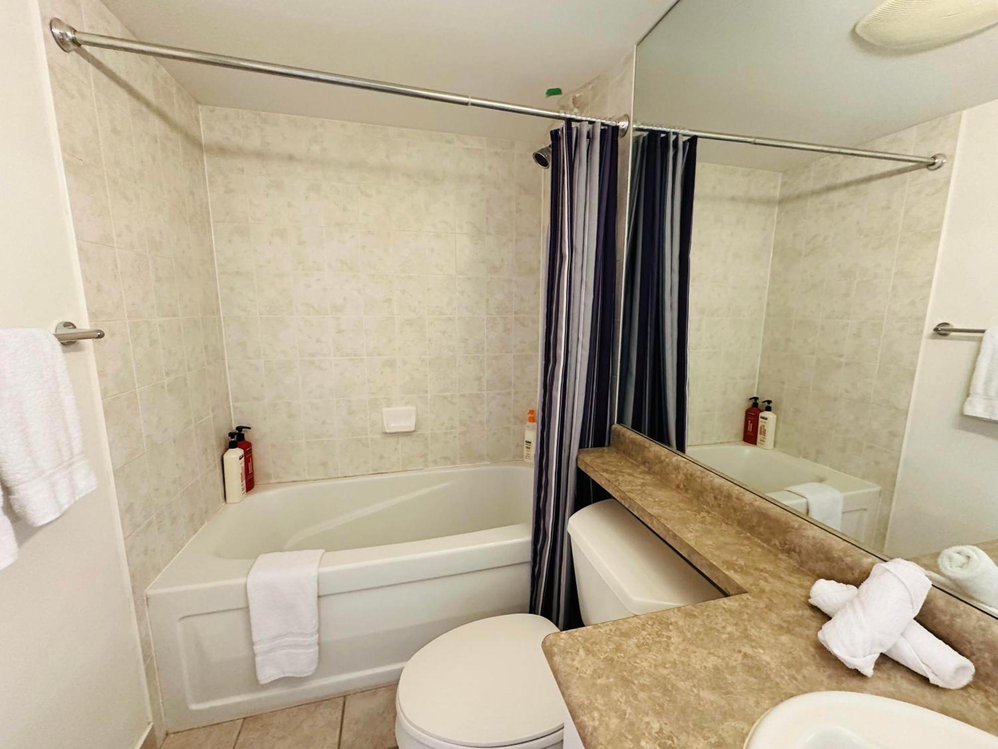 Rivetstays - The Yonge Toronto Esterno foto